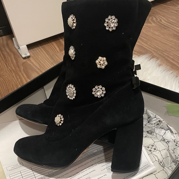 ✨💖Nanette Lepore Black Heeled Boots with Pearl Embellishments - Picture 2 of 9